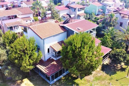 Side Villa | Villa HUZUR