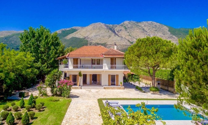 Monopari Villa | Villa en Armenoi con piscina y barbacoa