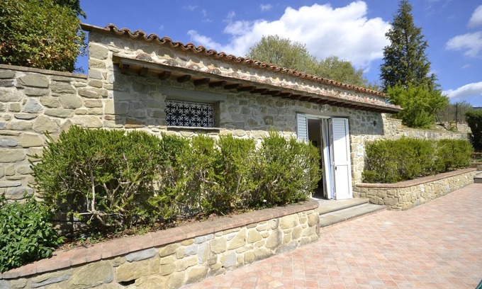 Il Borgo Casa | Villa en Cortona con Piscina y Vistas