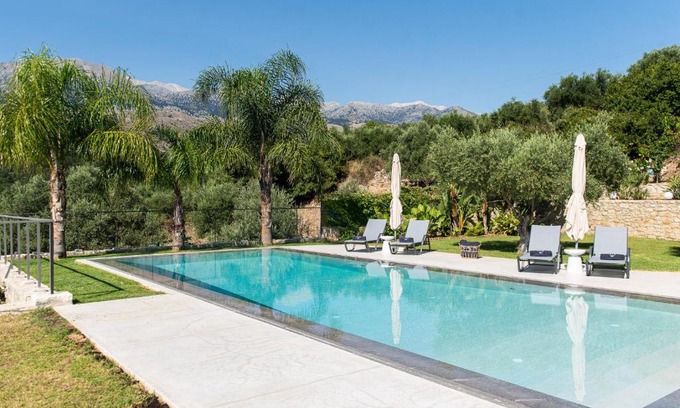 Nipos Villa | Villa Inati