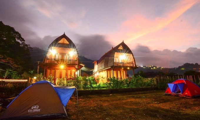 Kedisan Cama Y Desayuno | Villa Kedisan Lake View Kintamani