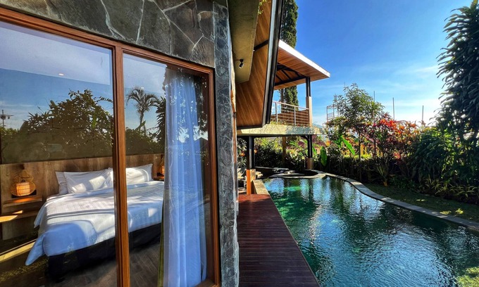 Oro Oro Ombo Villa | Villa Klub Bunga - by The Batu Hotel Batu Malang