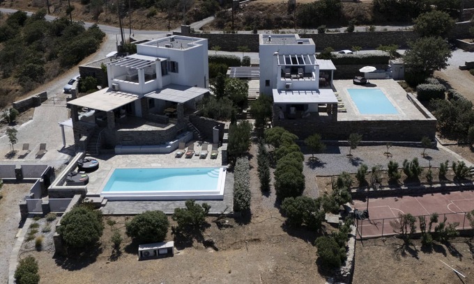 Ioulida Villa | Villa Kyparissi