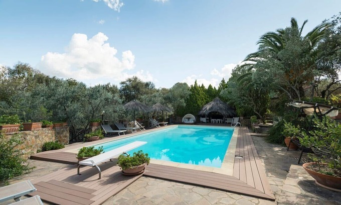 Gavorrano Casa | Villa la Sugherella Tuscany sea, swimming pools spa family golf horse gym kneipp