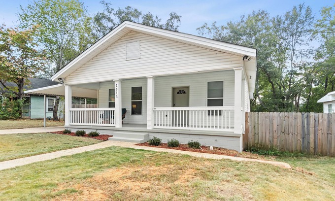 Northport Casa | Villa LaMaine Retreat