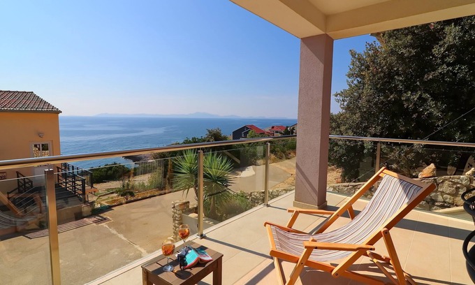 Zavalatica Villa | Villa Lavanda Korčula - Villa de cinco dormitorios con piscina y vistas al mar