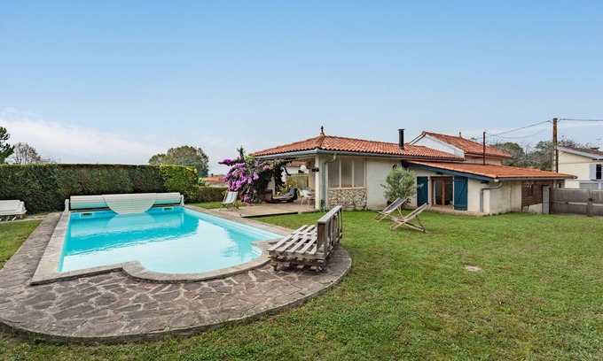 Sames Casa | Villa Les Lys - Avec piscine et grand jardin