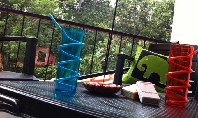 Ambalangoda Villa | Villa de lujo Virginia con piscina y jardín.