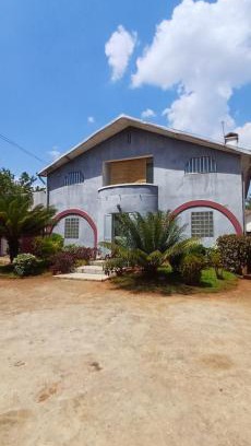 Ambohibao Cama Y Desayuno | Villa Margarit Ravel