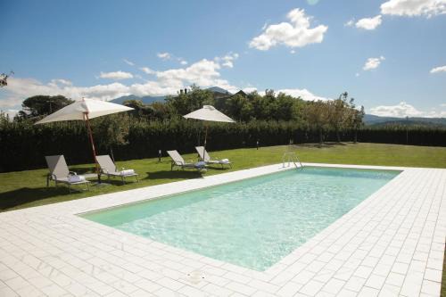 Amorosi Villa | Villa Mariarosaria- Dimora di campagna con Piscina