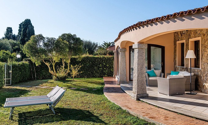 Costa Rei Villa | Villa 'Mariella' con terraza privada, Wi-Fi y aire acondicionado