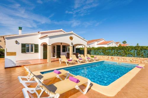 Cap d'Artrutx Villa | Villa Maui by Villa Plus