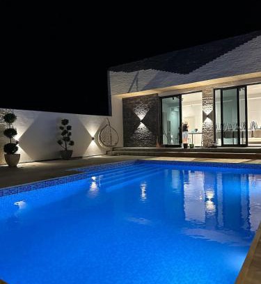 Akunk Villa | Villa Merraki