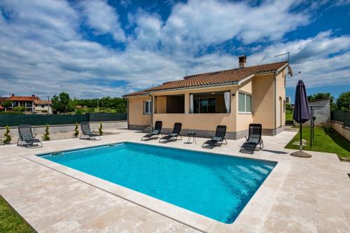 Cere Casa | Villa Mia, your warm and sunny family getaway