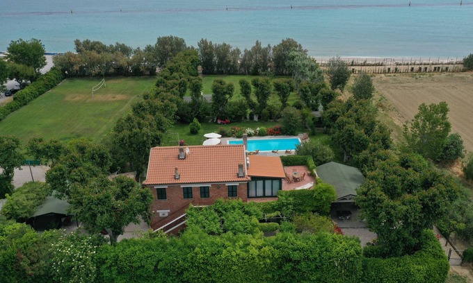 Marina Palmense Casa | Villa Mirella Beach