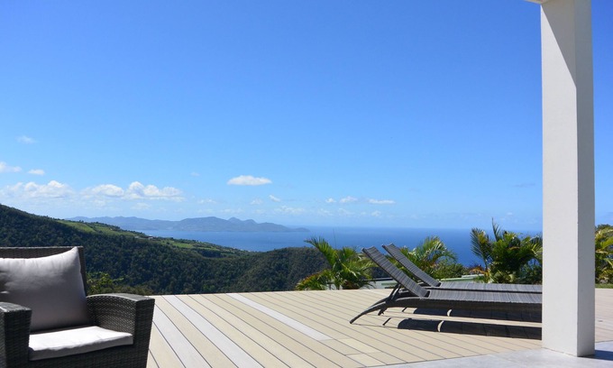 Bellefontaine Villa | Villa Moïna Excepcional vista al mar y montaña