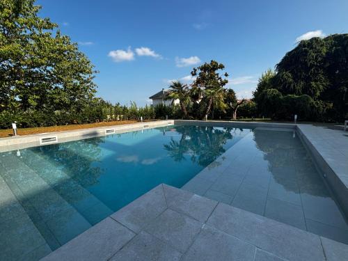 Mosciano Sant'Angelo Cama Y Desayuno | Villa Monaco