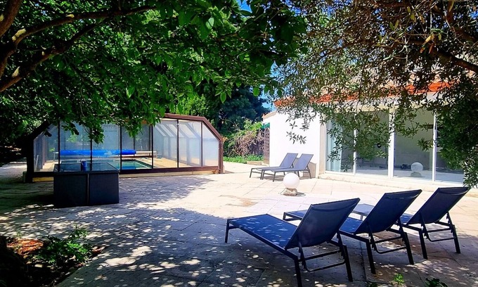 Frontignan Villa | Villa Muscat, authentic charm in the heart of town / beaches 3 kilometers