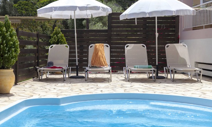 Apolpaina Villa | Villa 'Nikoleta' con piscina privada, Wi-Fi y aire acondicionado