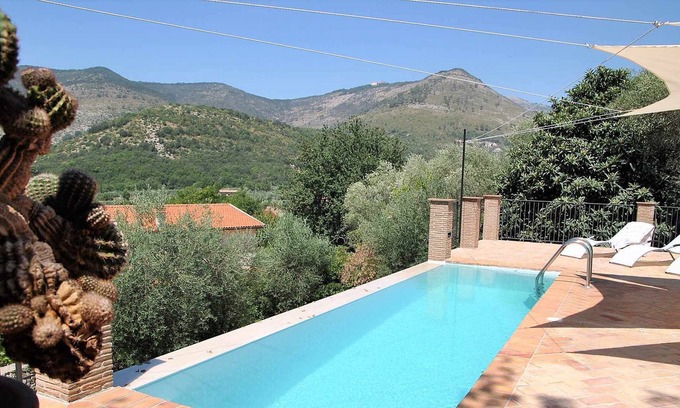 Itri Casa | Villa Oasi Relájese y amor