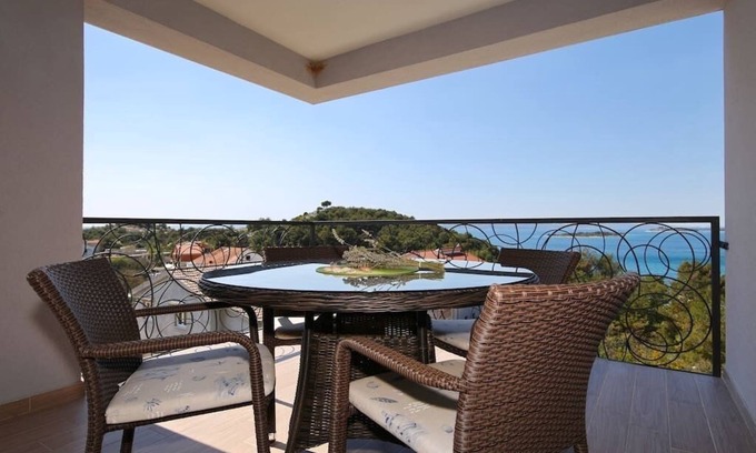 Drage Apartamento | Villa Oleandra Apartments Drage **** - apartamento de lujo con una increíble vista al mar
