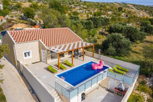 Jasenice Villa | Villa Olivia - Jasenice, with swimming pool and jacuzzi