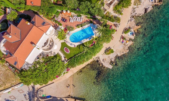 Vantacici Apartamento | Villa Palace Clara Apartment 5 island Krk by Vill