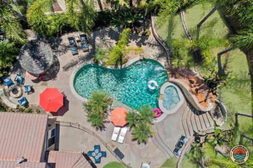 Lakeside Casa | Villa Paradiso