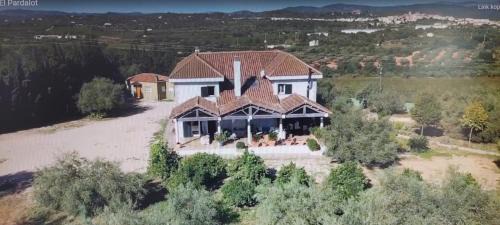 Cálig Cama Y Desayuno | Villa Pardalot