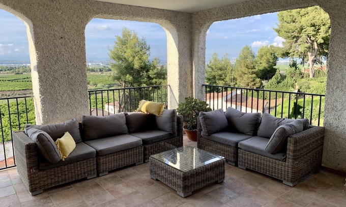 Chiva Casa | Villa Pinos - house with private pool and valley views