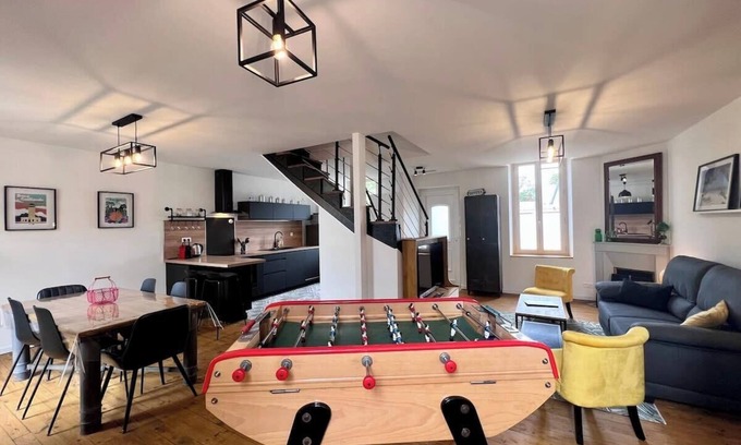 Brive-la-Gaillarde Villa | Villa Platon - Jaccuzi - Jardin/Terrasse/Pétanque