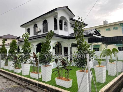Kampung Guar Syed Alwi Casa | Villa President Homestay -4 bedroom Aircond WIFI Vacations Home
