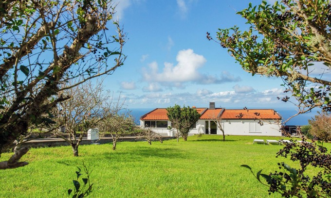 Porto Moniz Villa | Villa 'Quintinha Das Achadas' con vistas al mar, jardín privado y Wi-Fi