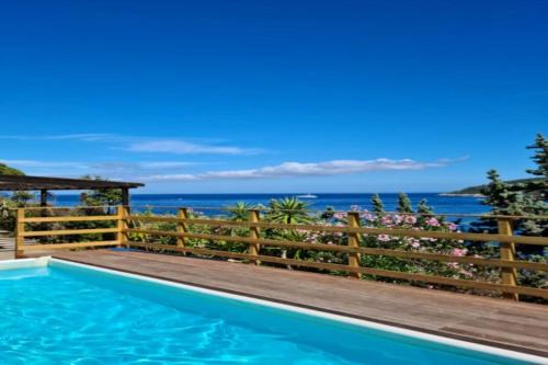 Naregno Casa | Villa Ray Beach