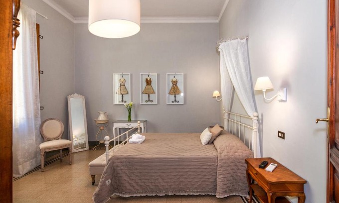 Lucca Historical Center Cama Y Desayuno | Villa Ricci Suites