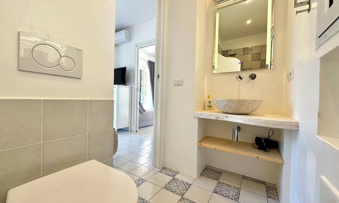 Torre di Bari Apartamento | " Villa Rosa On The Beach "