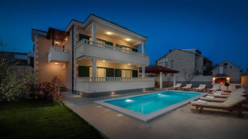 Kastel Novi Villa | Villa Rosa Ventorum with private pool near Split