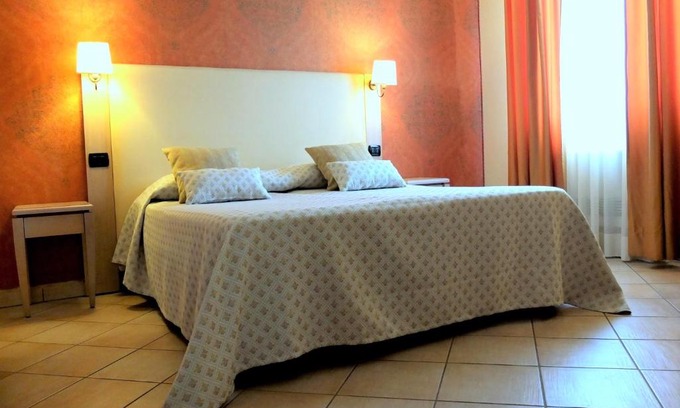 Isola Sacra Casa | Villa Rosita