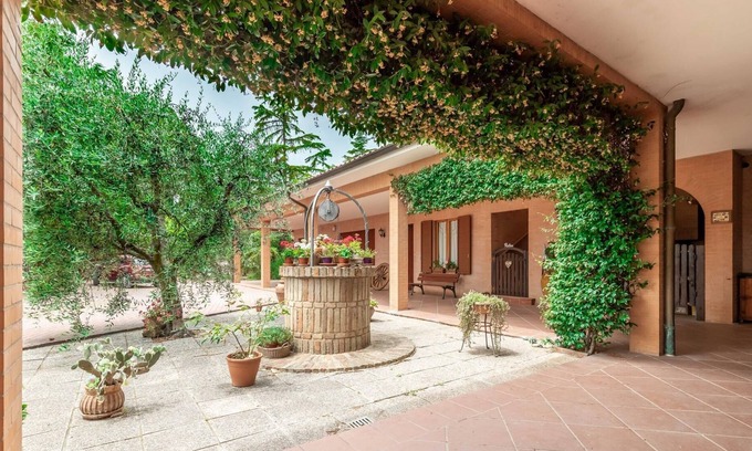 Carassai Villa | Villa Rosso Corbezzolo - Villa Rosso Corbezzolo