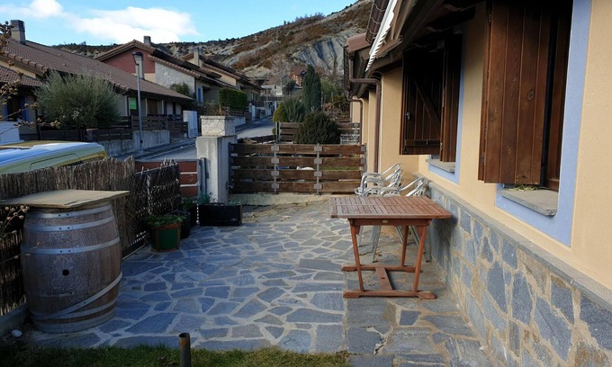 Abena Casa | Villa Sabiñánigo, 4 bedrooms, 7 persons