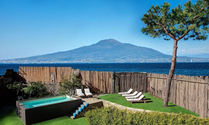 Seiano Apartamento | VILLA SCIROCCO - Brand New Waterfront Villa with Pool & Turkish Bath