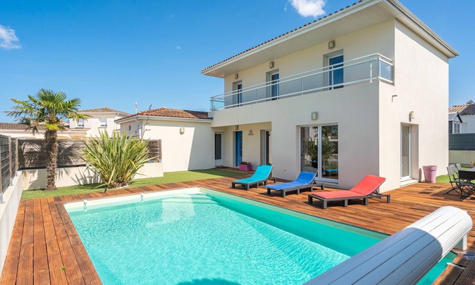 Vaux-sur-Mer Casa | Villa Sigiriya con Vista al Mar y Piscina Climatizada - A 400m de la Playa y Tiendas