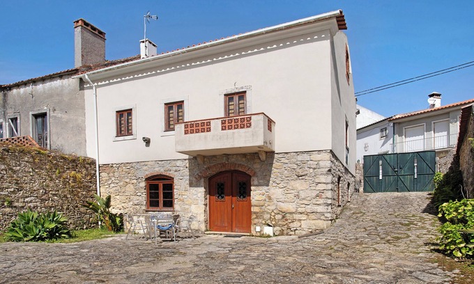 Coz Villa | Villa "Silver Coast" con vistas a la montaña y jardín