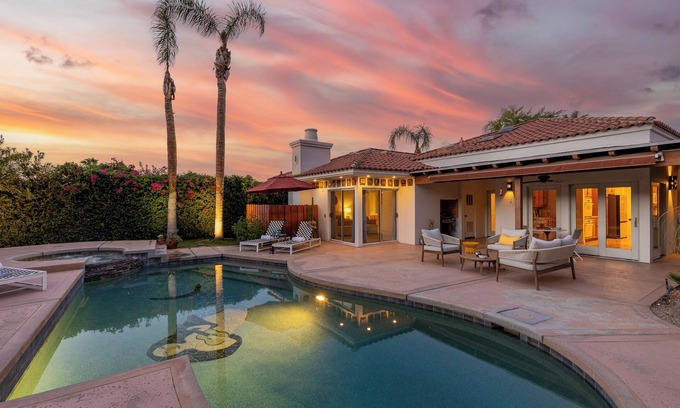 Araby Cove Casa | Villa Sirena – Luxe Palm Springs Poolside Getaway
