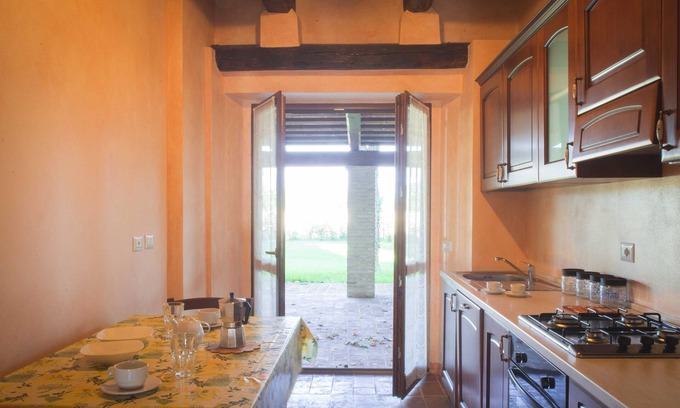 Fano Casa | Villa para 24 personas, piscina, campo, Fano, porche, mar1km