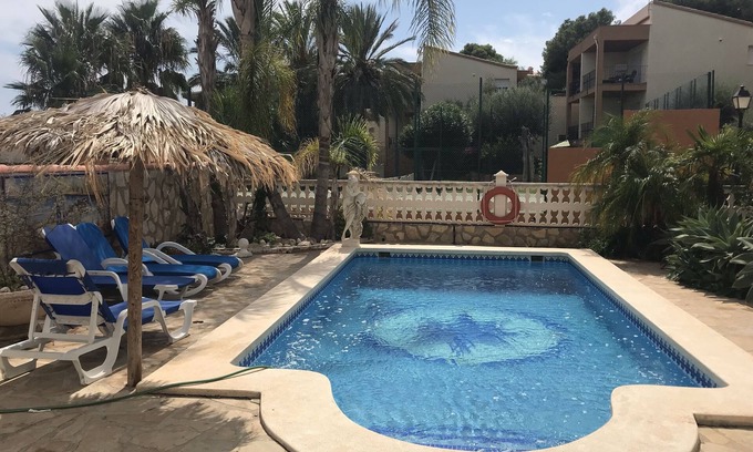 Peñíscola Casa | VILLA grande, con piscina privada y estacionamiento, hermoso jardín con barbacoa, wifi