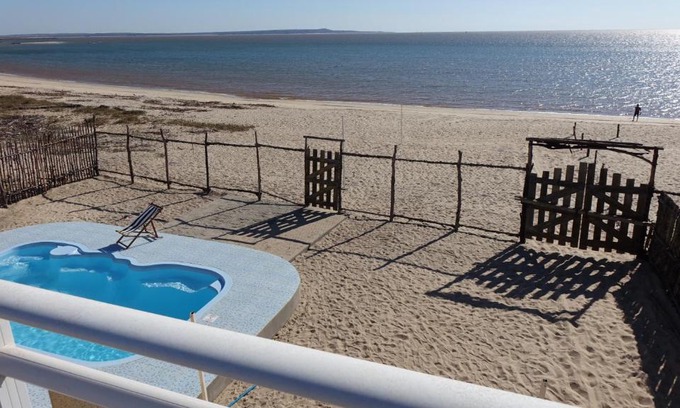 Mahajanga Villa | villa sur la plage et piscine