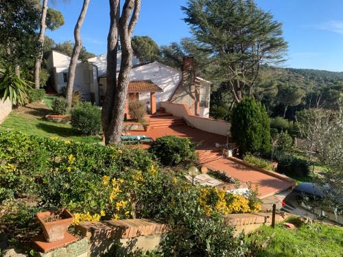 Quercianella Cama Y Desayuno | VILLA TARA