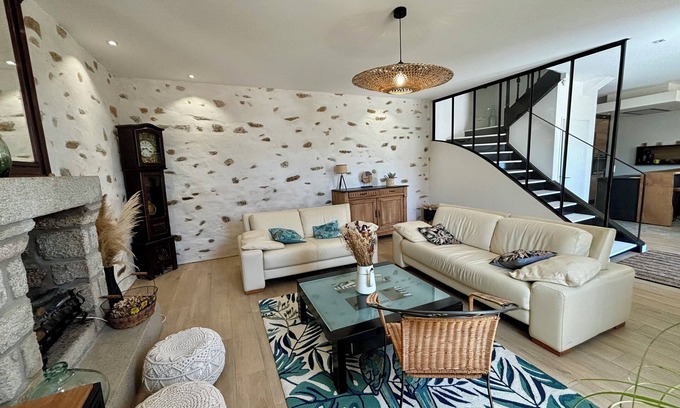 Locunole Casa | Villa Ty Rozic, the charm of old and new!