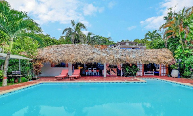La Iglesia Chalet De Esquí | Villa typique 1 chambre 2 personnes, indépendante belle propriété sécurisée.
